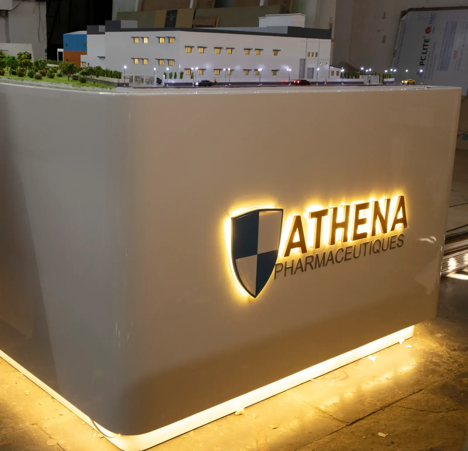 Athena Pharma
                                Model
