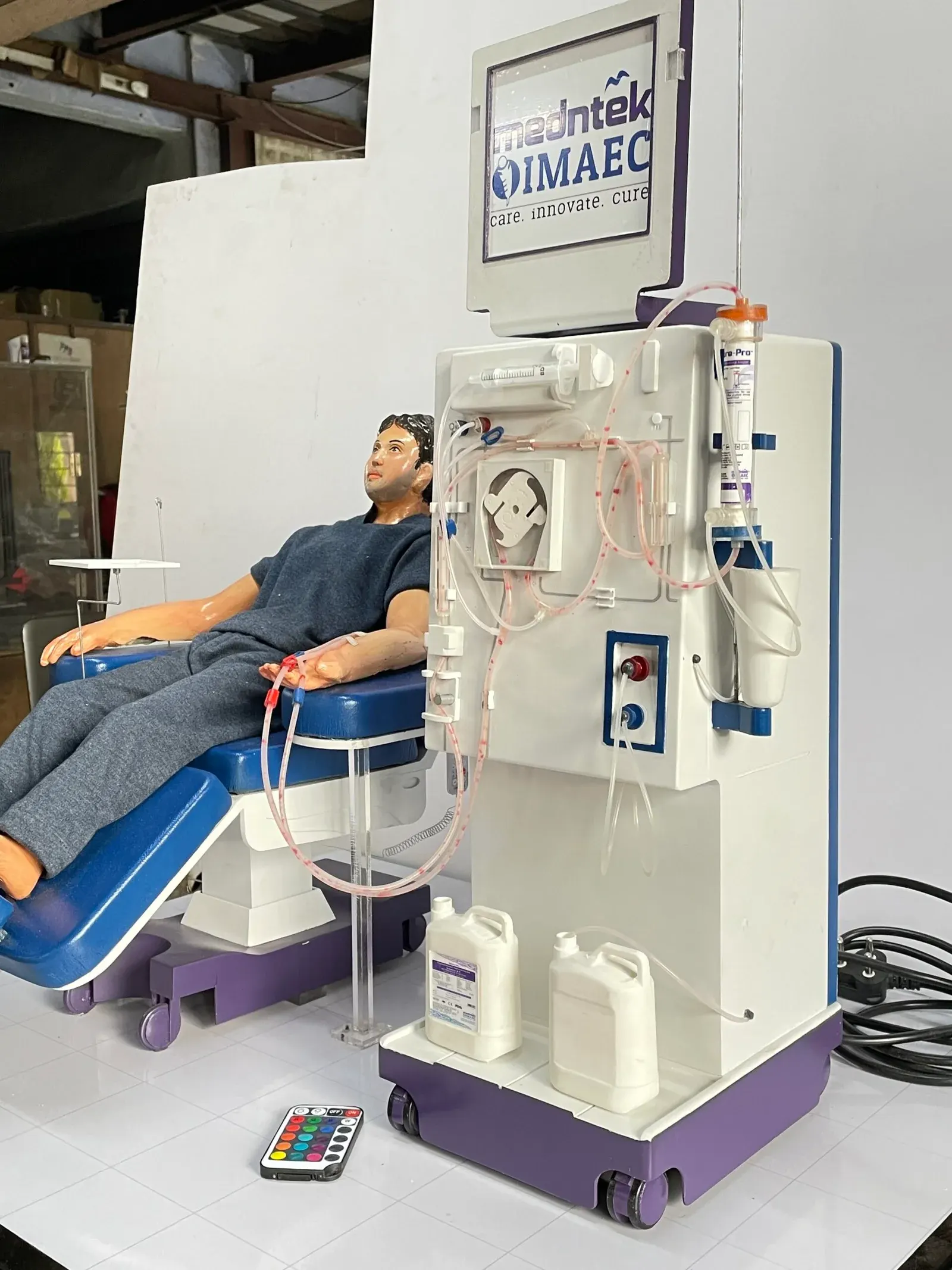 Dialysis Machine
                                Model
