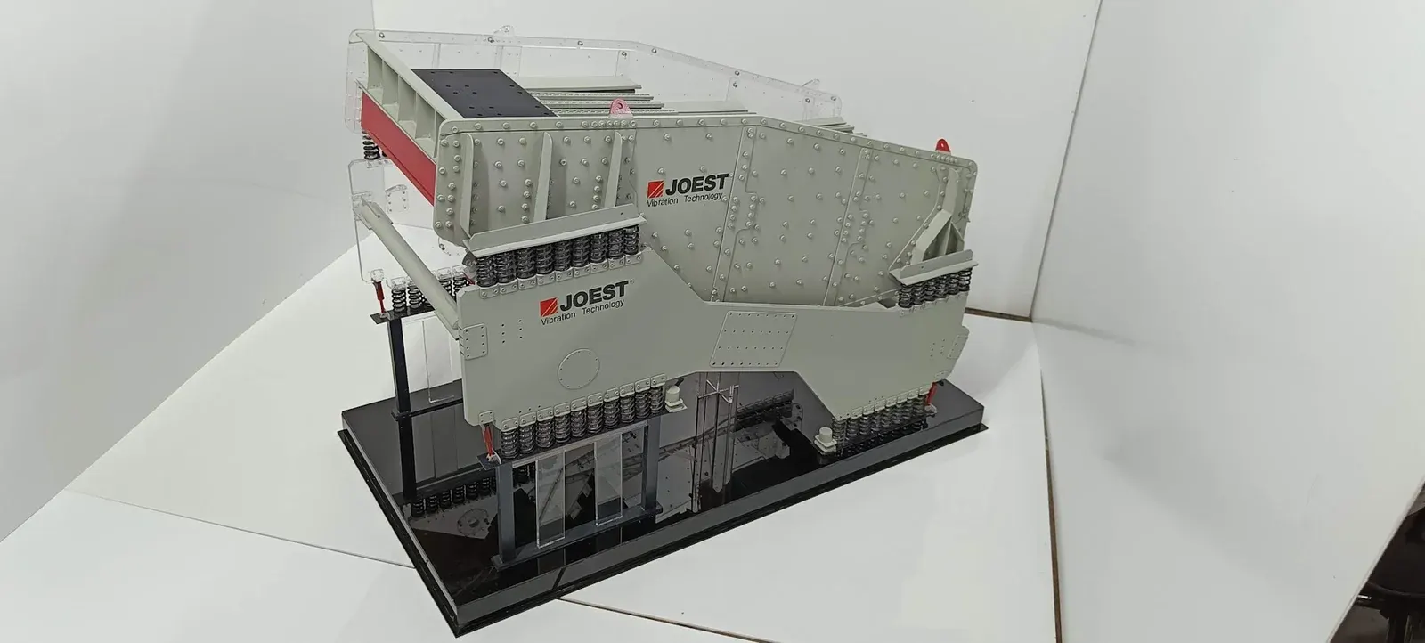 Joest Vibration
                                Model